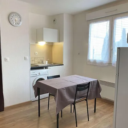 Rénové Avec Balcon, Proche Commerces, Wifi Et Cellier Privatif - Balaruc-les-bains. - Fr-1-553-13 * Balaruc-les-Bains